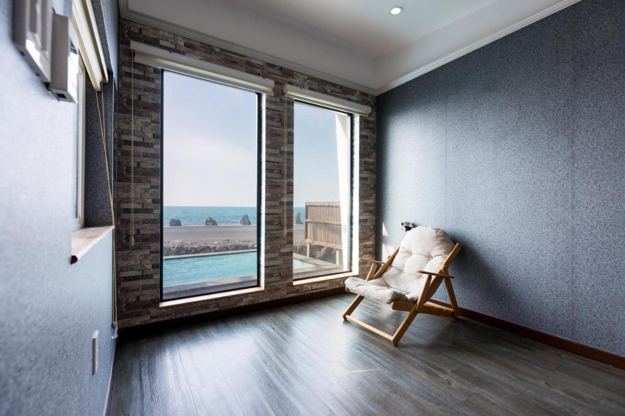 Aqua Beautique Poolvilla Jeju Eksteriør bilde
